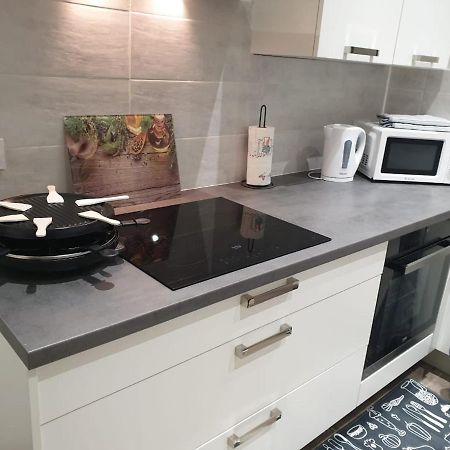 Appartement Cosy Et Chaleureux Lons-le-Saunier Ngoại thất bức ảnh